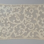 Bobbin-lace table mat