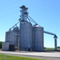 Color image of a grain elevator in Dovray, 2016.