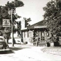 Black and white photgraph of the Paul Bunyan House, Bemidji