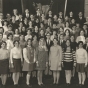 Black-and-white photograph of Temple of Aaron's 1968 confirmation class.