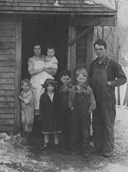 Black and white photograph of a starving farm family who appealed for aid, Hollandale, Freeborn County, 1929.
