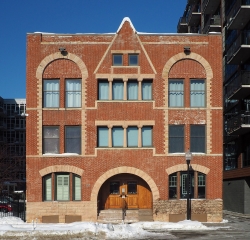 Image of Ida Dorsey’s bordello at 212 Eleventh Avenue South, Minneapolis. Photograph by Wikimedia Commons user McGhiever, February 19, 2019. CC BY-SA 4.0