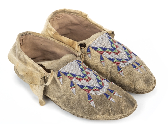 Dakota beaded moccasins