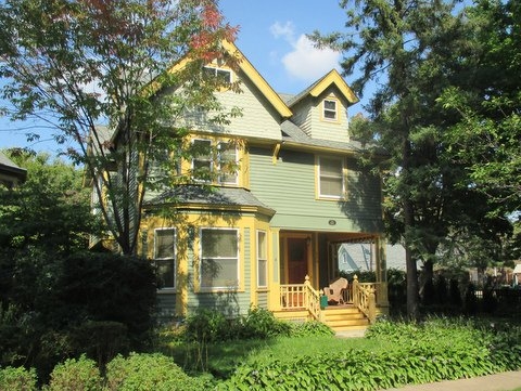 Color image of the oldest surviving Clarence Johnston house, and one of the most modest, 525 Holly, St. Paul. Photograph by Paul Nelson, September 28, 2014.