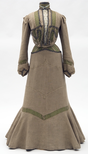 Linen dress