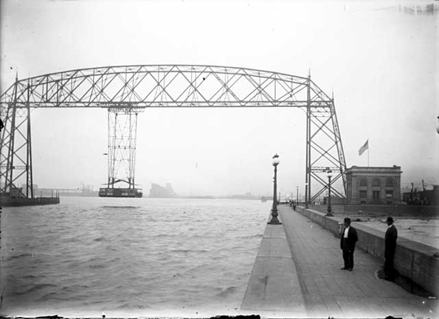 Aerial ferry bridge at Duluth