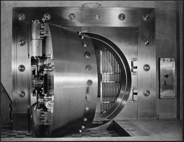 Vault inside Northwestern National Bank, Minneapolis, ca. 1930