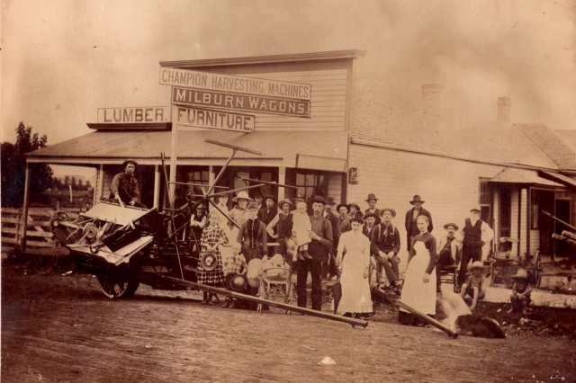 Black and white photograph of Frank Riples’ store, Avoca, 1887.