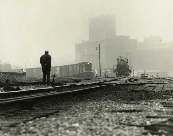 Black and white photograph of the Washington Avenue viaduct, Milwaukee Road depot, Minneapolis. Photograph by Joe E. B. Elliott, ca. 1970.