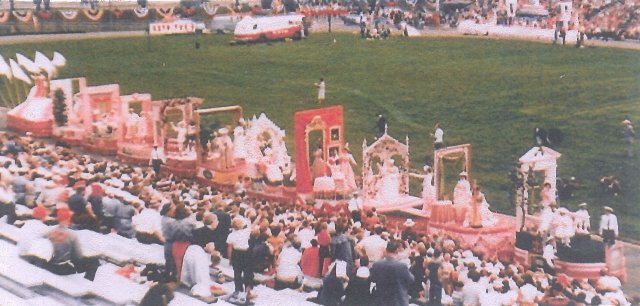 Dayton’s “Century of Fashion” float, 1956