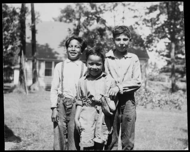 Ojibwe boys at Mille Lacs Indian Reservation