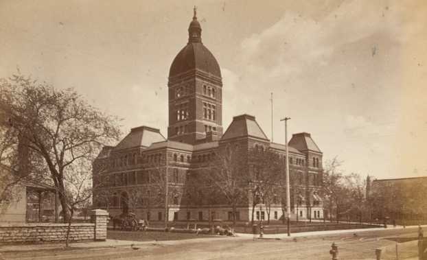 Black and white photograph of the second State Capitol, 1886.