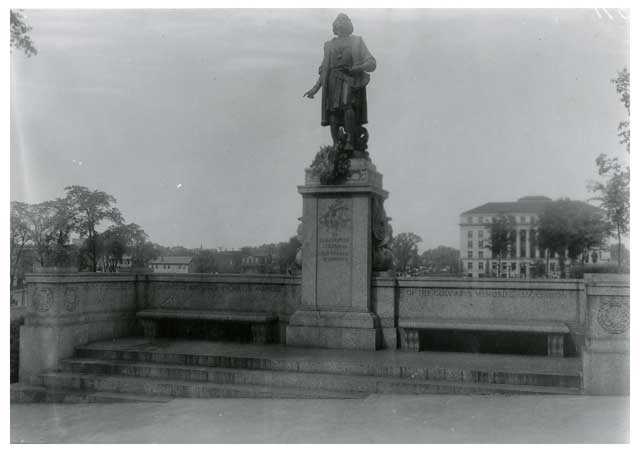 Christopher Columbus Memorial