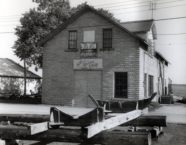 Finstad’s Auto-Marine Shop