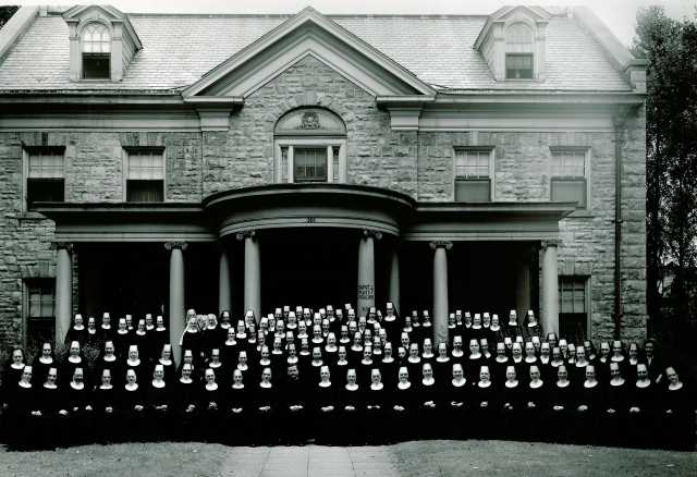 Sisters of St. Benedict in front of the Gardner family house