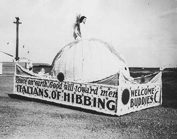 Black and white photograph of a Sons of Italy Fourth of July float, Hibbing, 1930.