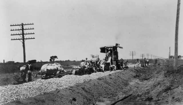 Construction of Jefferson Highway in Anoka County