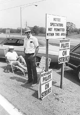 Black and white photograph of Northwest pilots on strike, 1978.