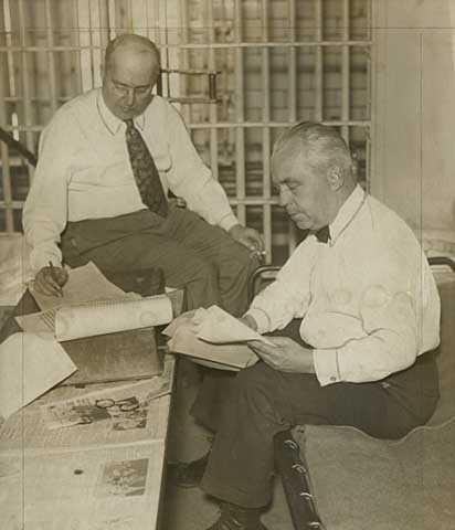 Black and white photograph of Foshay and Henry H. Henley in Leavenworth Federal Penitentiary, 1934.