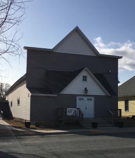 Picture of the old Harmony Opera House, 2018.