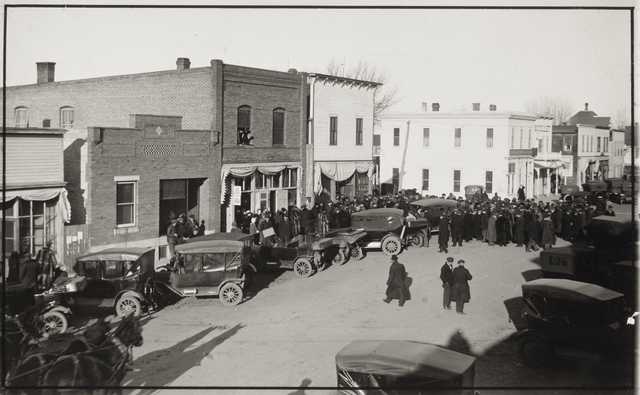 Black and white photograph of people gathering for a Nonpartisan League meeting in Echo, c.1918.