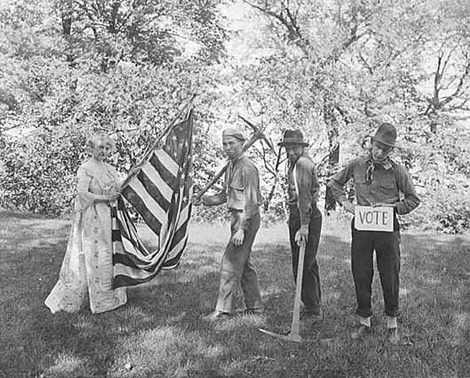 Minnesota Woman Suffrage Association pageant, ca. 1920. Photo by C. J. Hibbard.