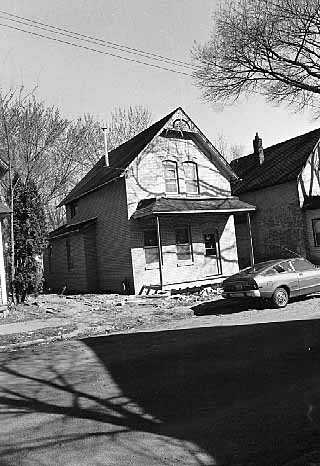 Black and white photograph of 2107 Milwaukee Avenue, 1976.