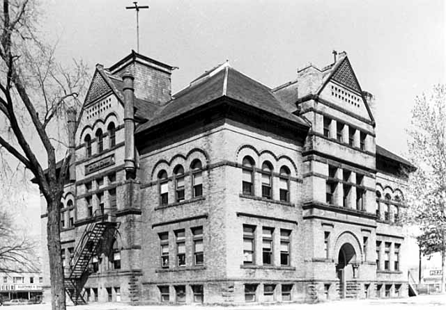 Central School, Grand Rapids. Photograph by Steve Murray, ca. 1970.