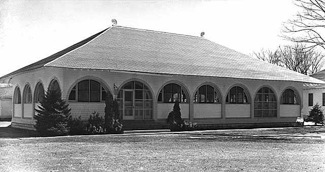 Black and white photograph of the Occupational therapy cottage, Rochester State Hospital, c.1940.