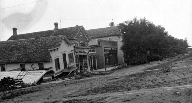 Street scene, 1904