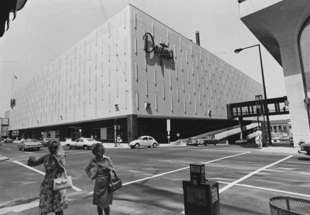 Black and white photograph of Dayton’s at Sixth and Wabasha, St. Paul, 1975. 