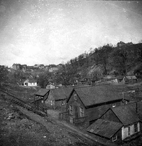 Black and white photograph of Swede Hollow, c.1898.