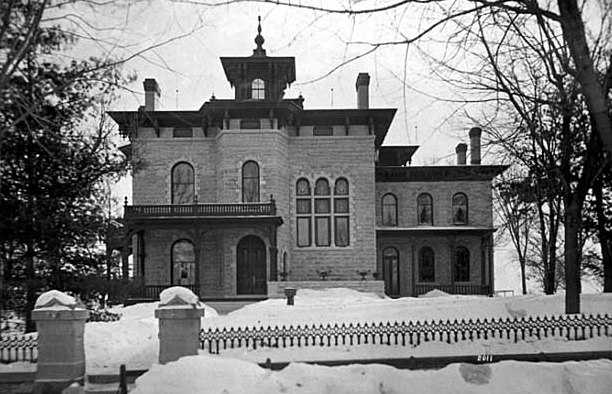 Black and white photograph of the exterior of the Burbank-Griggs house, 432 Summit, St. Paul, c.1880. Photographed by T.W. Ingersoll.