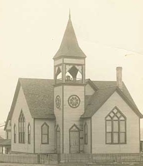 Black and white photograph of a church in Ely, 1913.