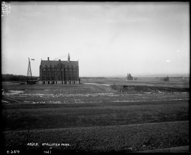 Photograph of Macalester in 1886