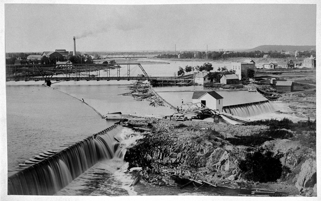 Mississippi River dam at Little Falls