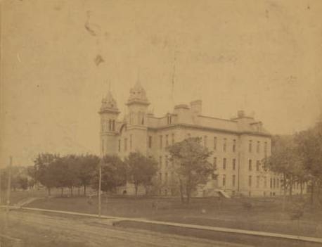 Black and white photograph of Mankato State Normal School, 1871. 