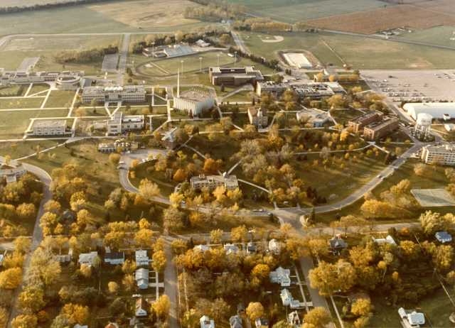 Color erial view of the College, 1972.