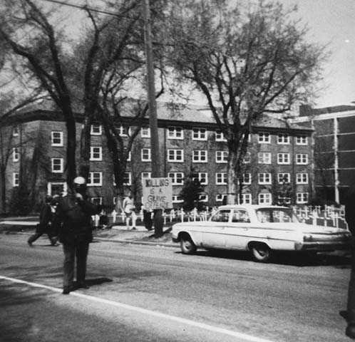 Photograph of anti-war protest, Macalester, 1970