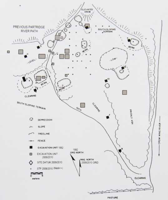 Site map of Little Round Hill, 2104. 