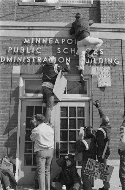 Minneapolis students during the 1970 teachers’ strike