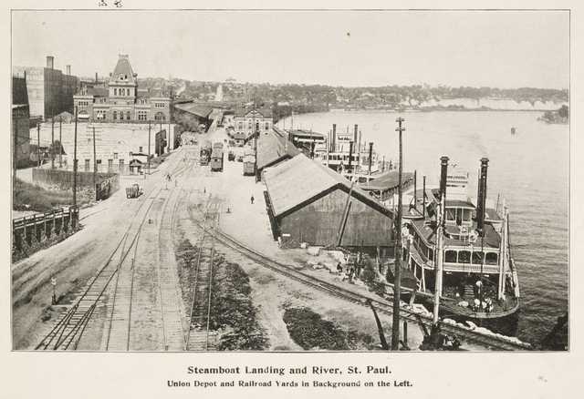 Steamboat Landing and River, St. Paul.
