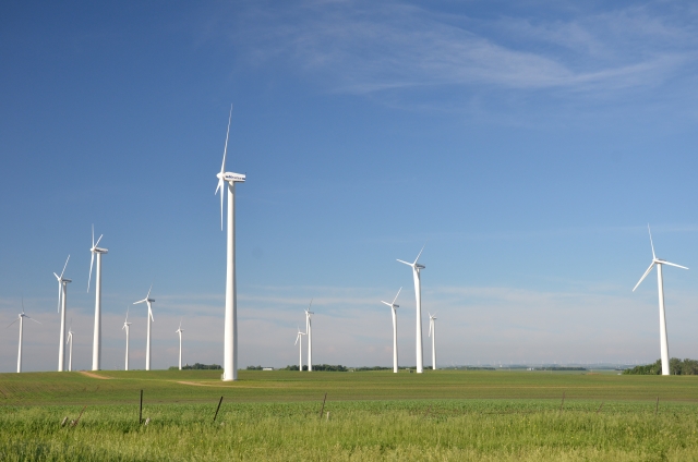 Color image of Wind turbines near Chandler in Murray County, 2014.