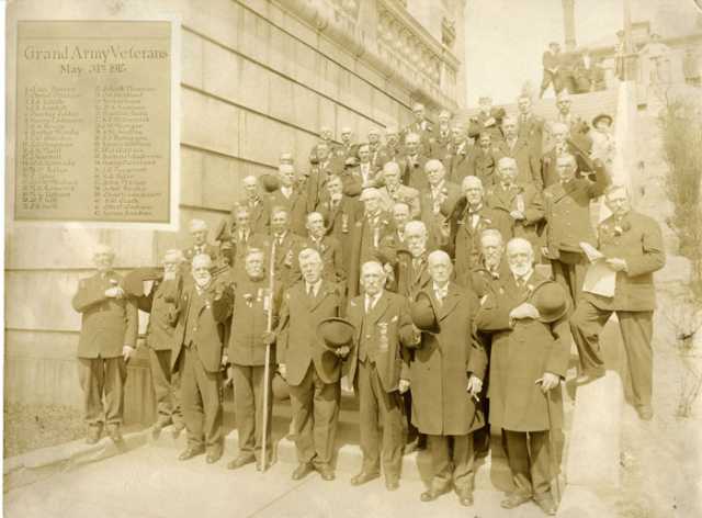Forty-two Civil War Union Army veterans, probably in Duluth, May 31, 1915. Albert Woolson is number forty-one in the picture. He is in the last row, second from the far right. Used with permission from the St. Louis County Historical Society, University of Minnesota of Duluth Archives, Duluth.