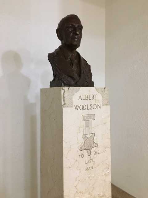 Bust of Albert Woolson in Duluth City Hall