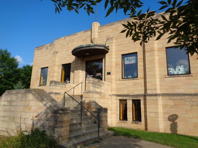 Color image of St. Paul’s Hamline Playground Building designed by Clarence Wigington and built in 1940. Photographed by Paul Nelson on August 4, 2014.