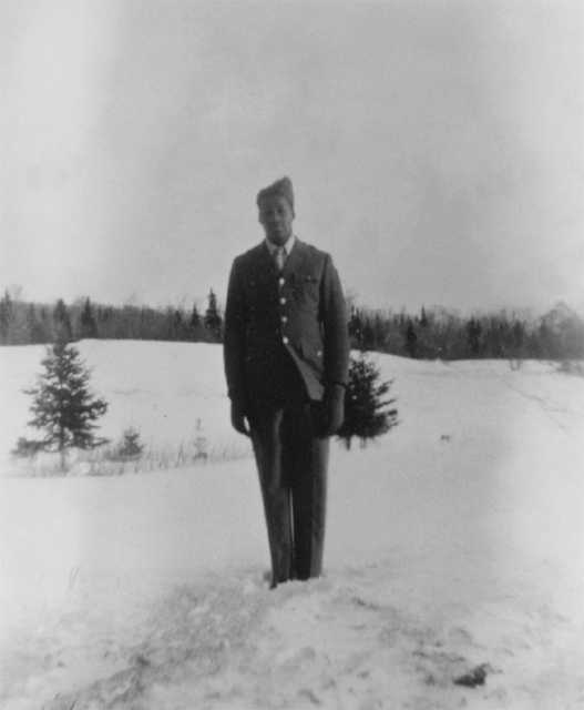 Photograph of John Lyght in Air Force Uniform