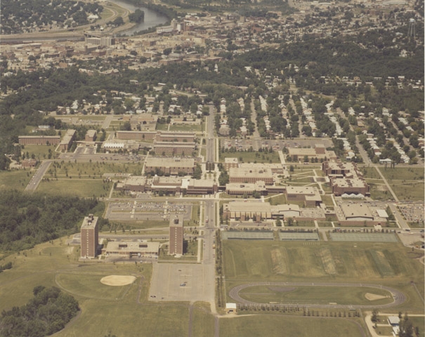 Aerial view of Mankato State University, Highland Campus