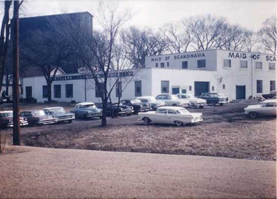 Color image of Northland Aluminum Products (Nordic Ware) and sister company Maid of Scandinavia, in St. Louis Park, ca. 1960.