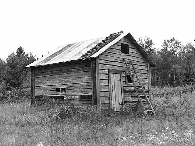 Chimneyless Savu Sauna near Markham, St. Louis County